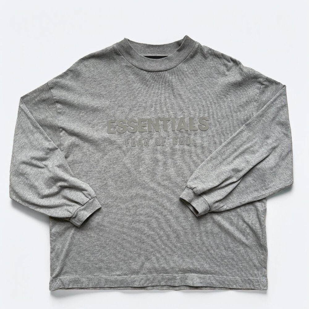 Fear of God ESSENTIALS Kids Embossed Long Sleeve T-Shirt